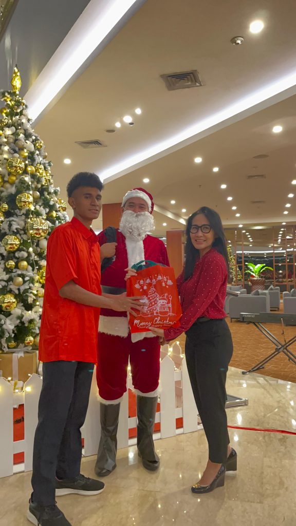 Christmas Tree Lighting 2024