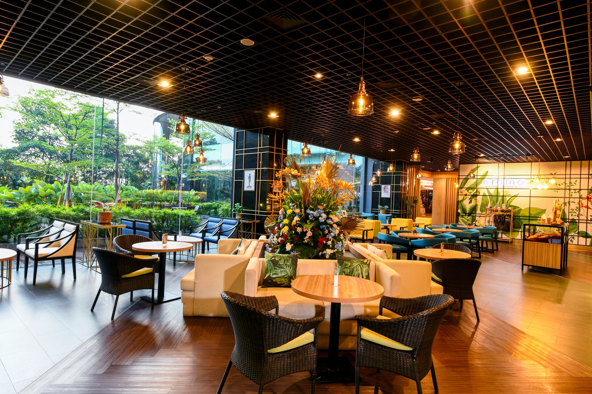 Crema Coffee and Patisserie